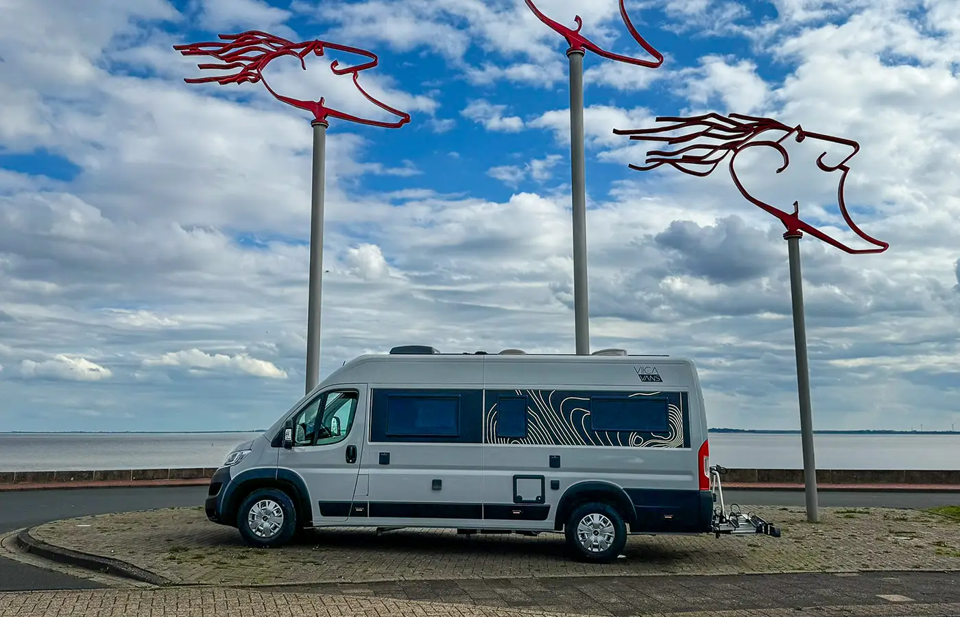 Die drei Windwächter am Fliegerdeich